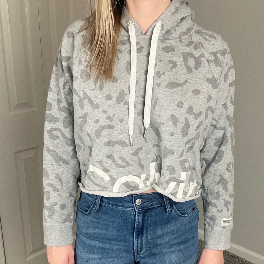 Calvin Klein Cropped Hoodie